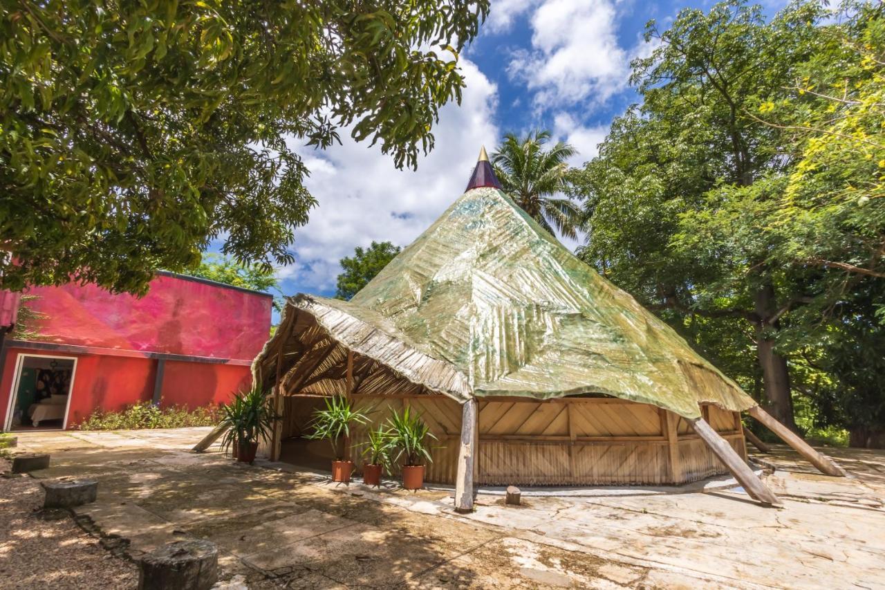 Latica Lodge Playa Negra Exterior foto